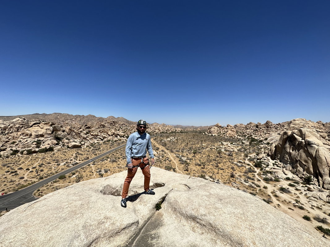 Summit_Climbing_Guides_Joshua_tree_National_Park_Rock_Climbing_Private_Guiding_Intersection_Rock_Summit.jpeg.jpeg