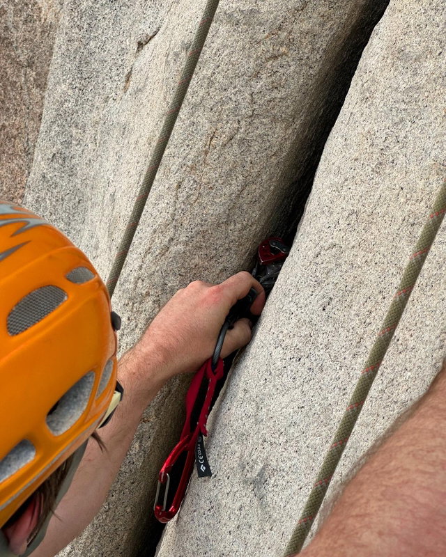 Summit_Climbing_Guides_Rock_Climbing_Joshua_Tree_Intro_To_Trad_Lead_Climbing.JPG.jpg