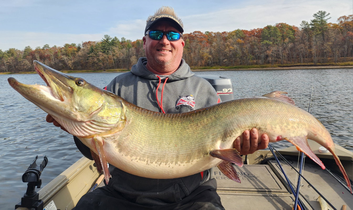 Mississippi River Musky Fishing Trip